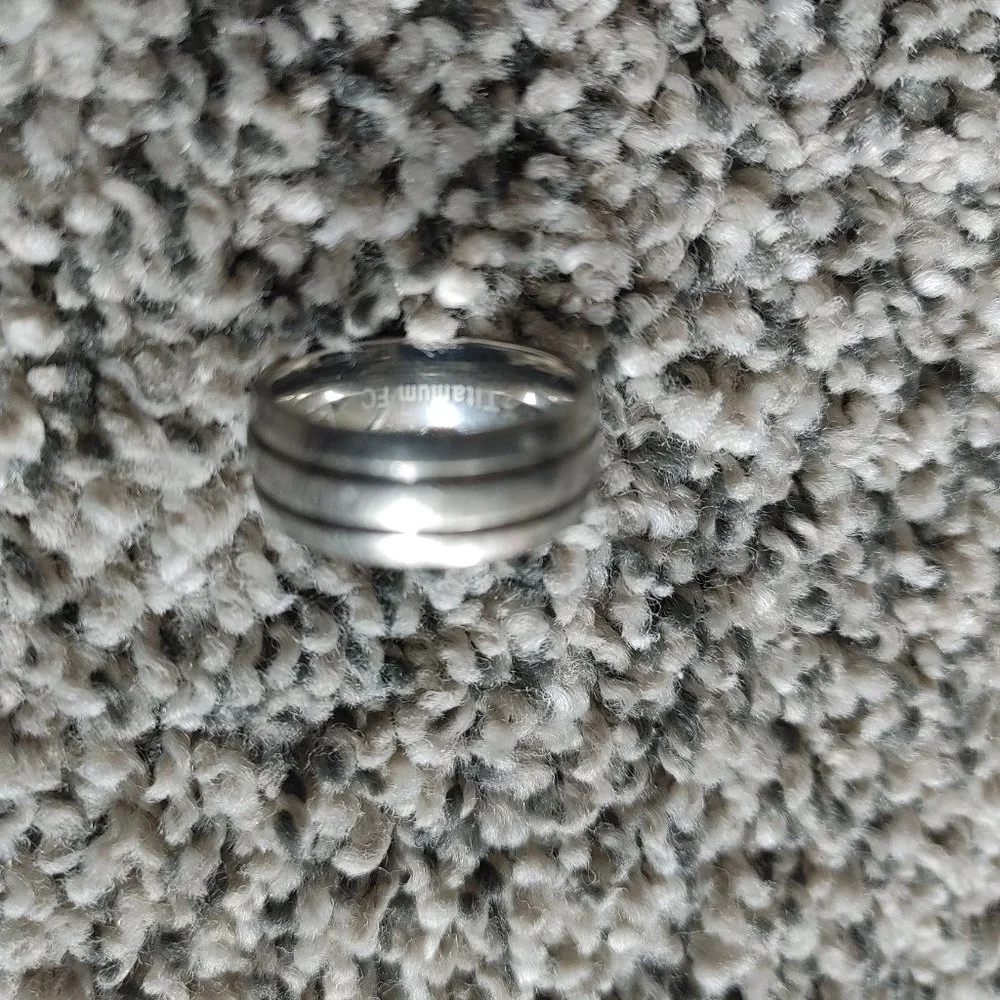 Wedding Band Size 8.5 TITANIUM FC Ring - Picture 6 of 7